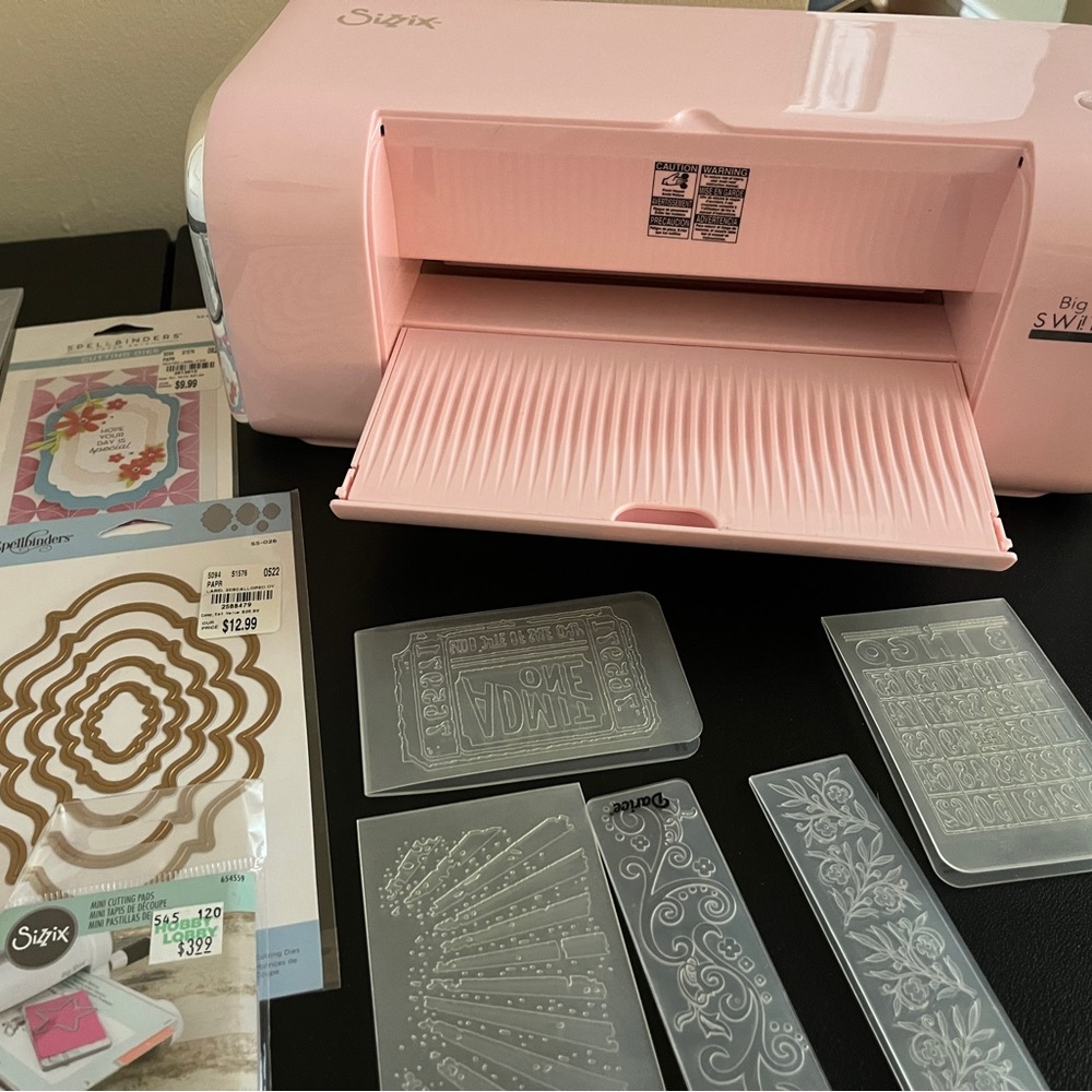 Sizzix Big Shot Switch Plus in Soft Pink